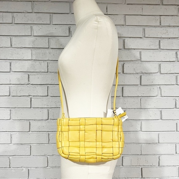 Zara Handbags - Zara Women’s Leather Yellow Quilted Crossbody‎